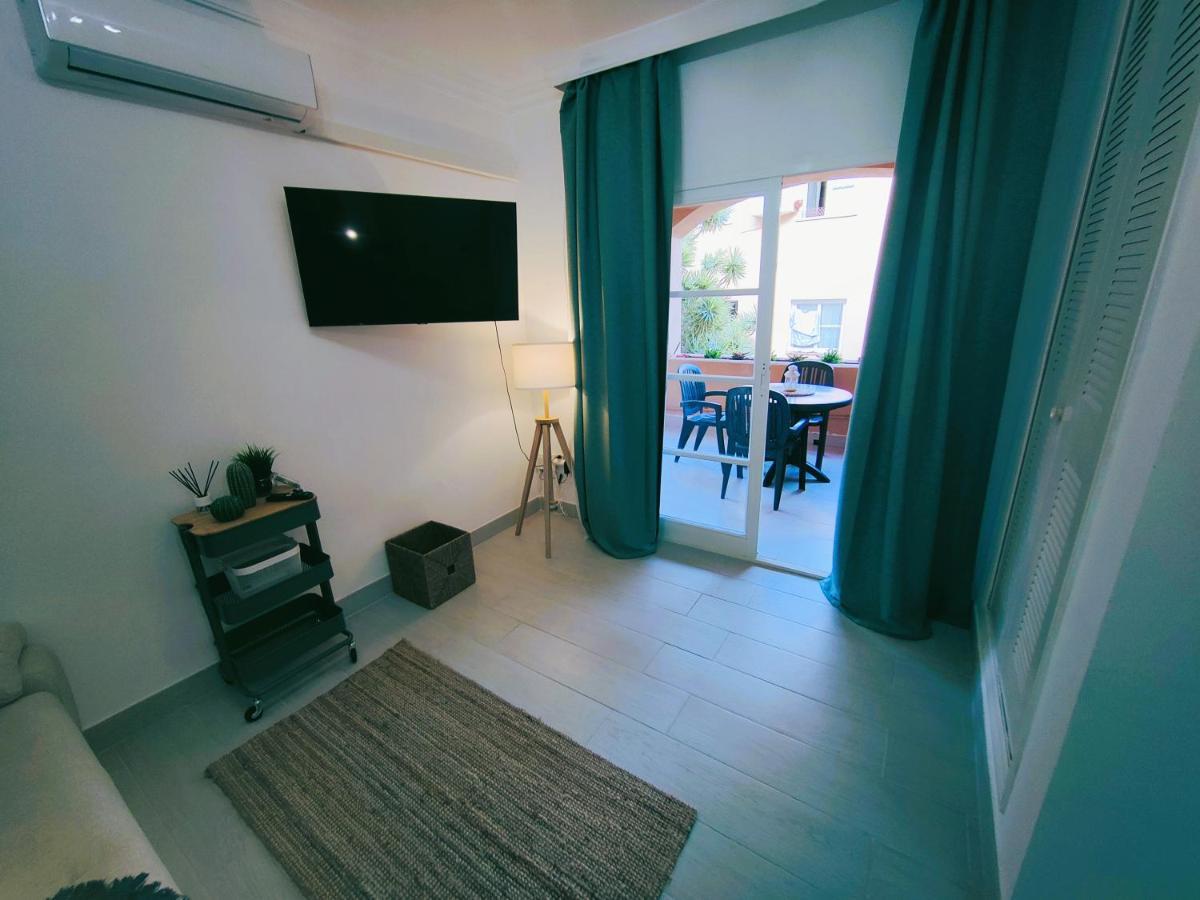 Sage Palm Apartment By Namaste Elite Málaga Eksteriør bilde
