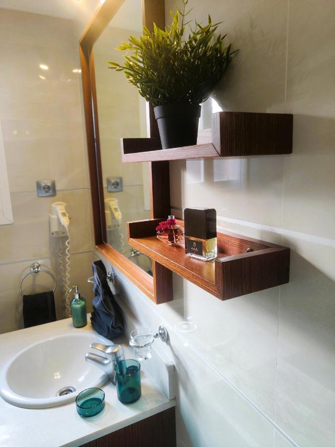 Sage Palm Apartment By Namaste Elite Málaga Eksteriør bilde